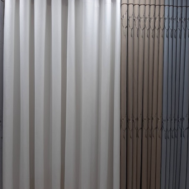 WHITE COLOR CURTAIN AB -7001