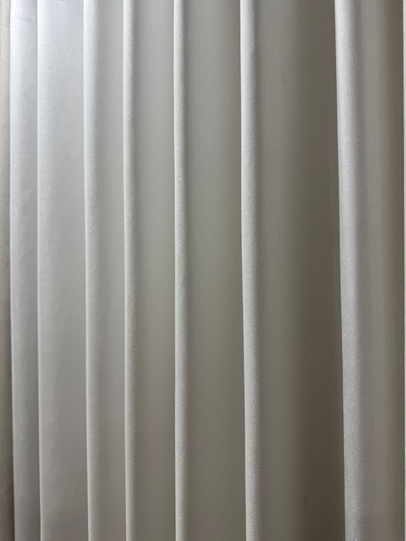 WHITE CURTAINS AB- 9001