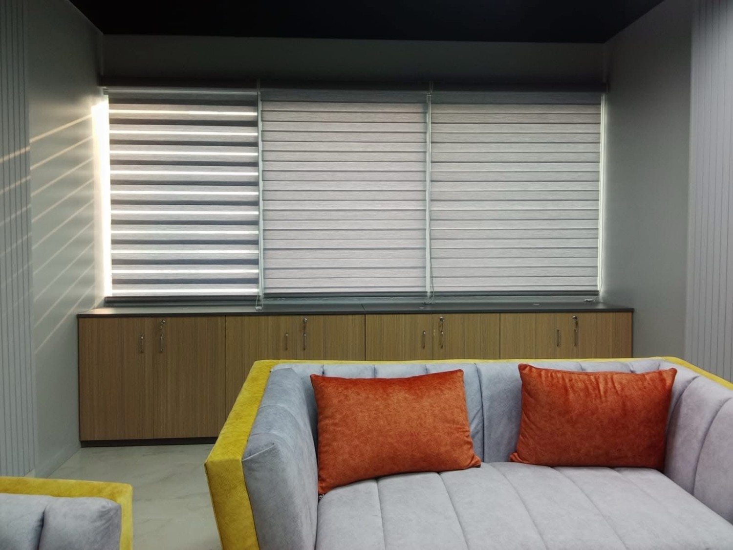 BLACKOUT HORIZONTAL BLINDS I  PREMIUM IMPORTED ELEGANT
