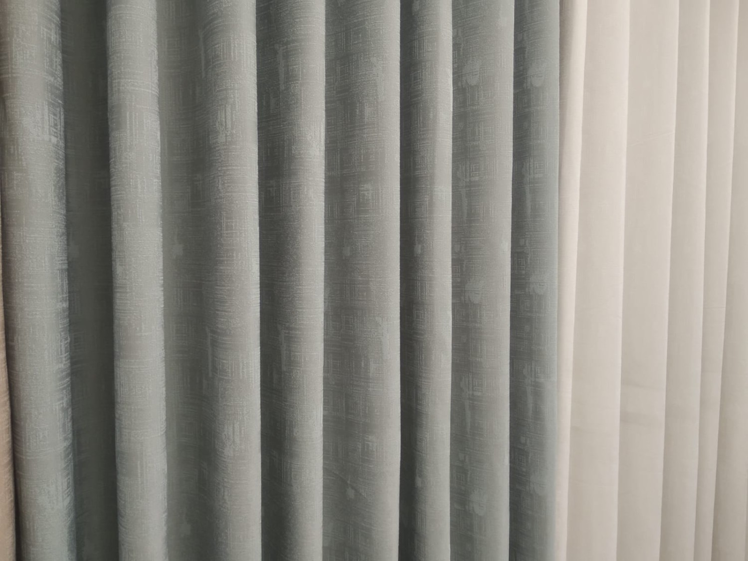 COLOR CURTAIN P-9011A