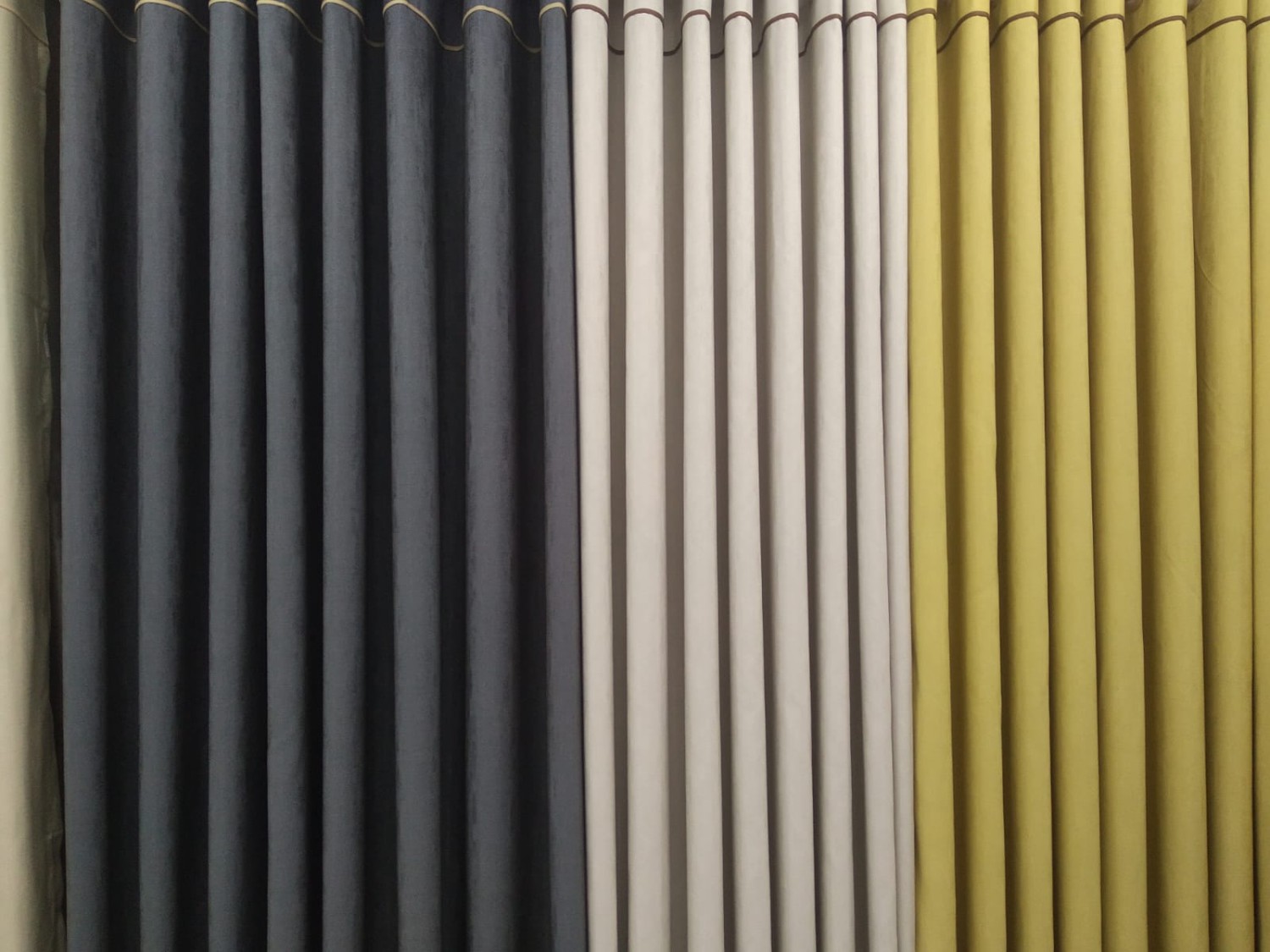 PATTERN DESIGN CURTAIN N-9021