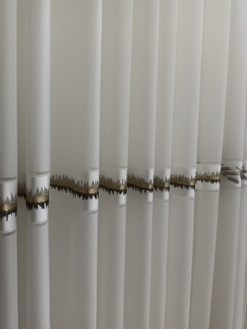 FLORAL  DESIGN CURTAIN P-4002M